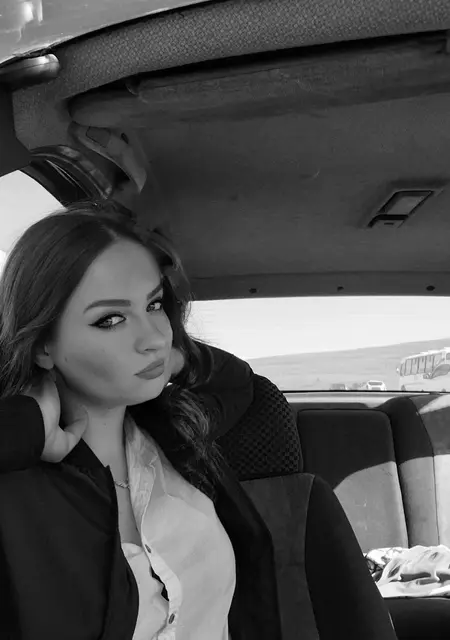 Оксана из Темрюка, ищу на сайте общение