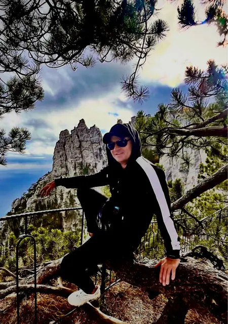 Виталий из Москвы, ищу на сайте знакомства на одну ночь