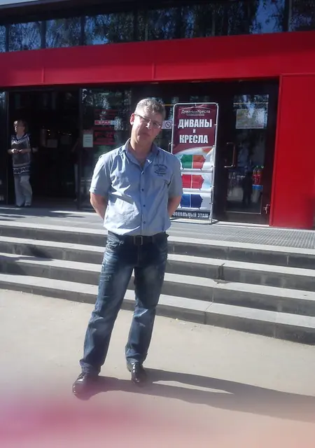 Александр из Кимовска, мне 47, познакомлюсь для приятного времяпровождения