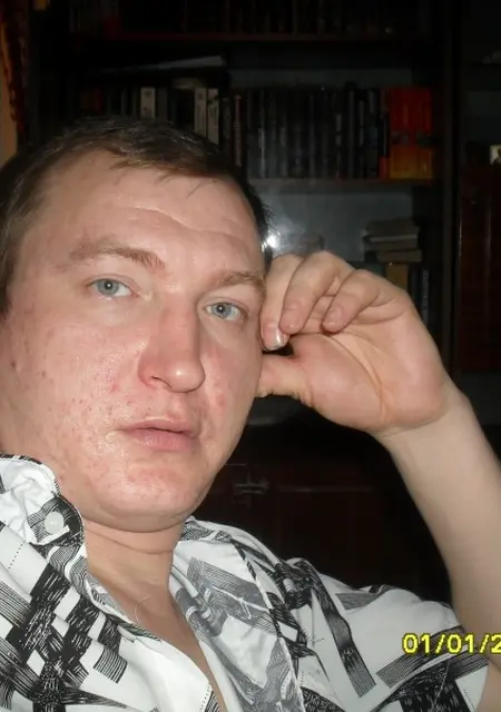 Виктор из Шарыпова, мне 44, познакомлюсь на одну ночь