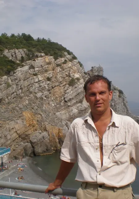 Михаил из Дзержинска, мне 52, познакомлюсь на одну ночь