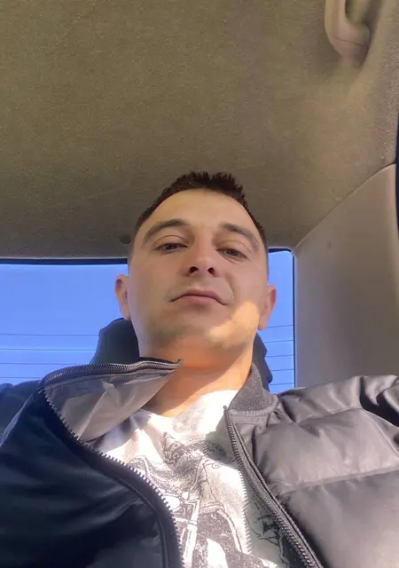 Кирилл из Пангоды, ищу на сайте приятное времяпровождение