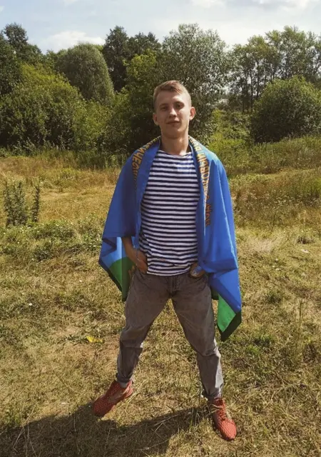 Я Денис, 23, знакомлюсь на одну ночь в Кяхте