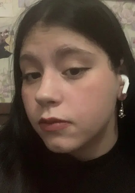 Я Каролина, 21, из Томска, ищу знакомство для вирта