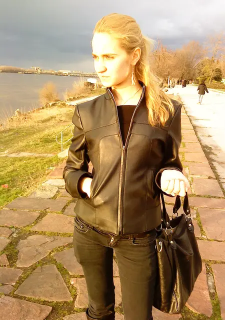 Алёна из Рубцовска, мне 20, познакомлюсь для общения