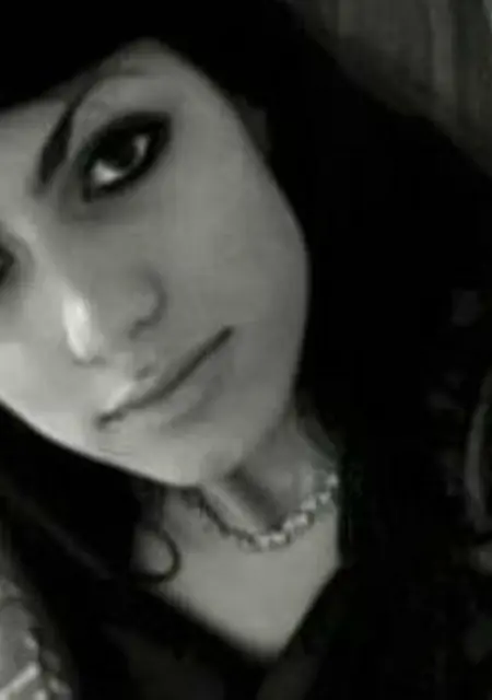 Майя из Корсакова, ищу на сайте постоянные отношения