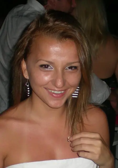 Кристина из Малышевой, ищу на сайте знакомства без обязательств