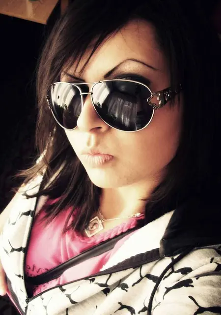 Снежана из Иски Чебаковой, мне 21, познакомлюсь для общения