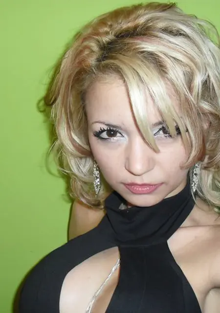 Я Оксана, 22, знакомлюсь для общения в Кожевникове