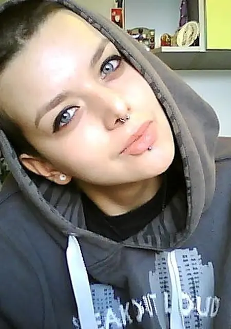 Алиса из Приволжского, ищу на сайте знакомства без обязательств