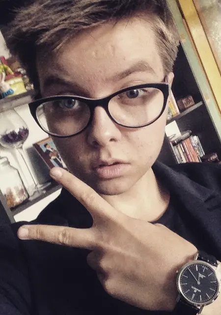 Яна из Дятькова, ищу на сайте вирта