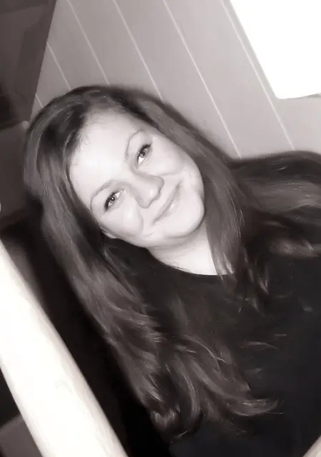 Я Раиса, 18, знакомлюсь для постоянных отношений в Веневе