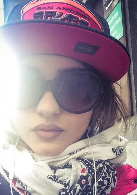 Я Варвара, 18, знакомлюсь для постоянных отношений в Кизилюрте