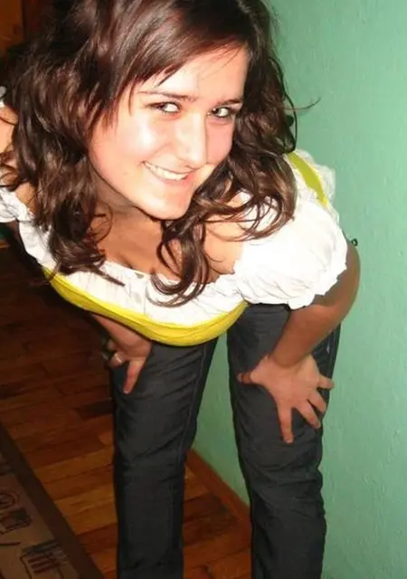 Инга из Кокошкина, мне 23, познакомлюсь для общения