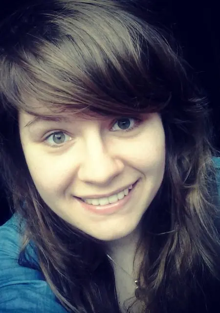 Регина из Нижнекамска, мне 21, познакомлюсь для общения