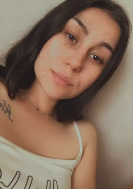 Я Крис, 27, знакомлюсь для общения в Ессентуках