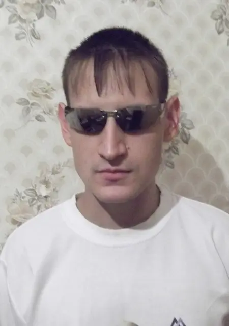 Я Денис, 36, знакомлюсь для дружбы в Щекино