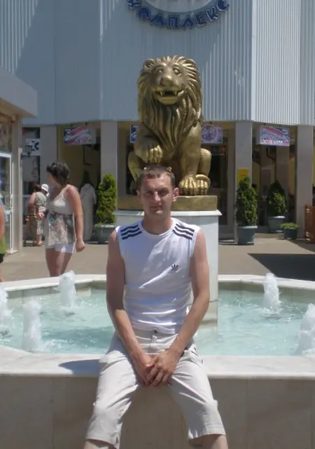 Алексей из Красного Села, мне 43, познакомлюсь для вирта