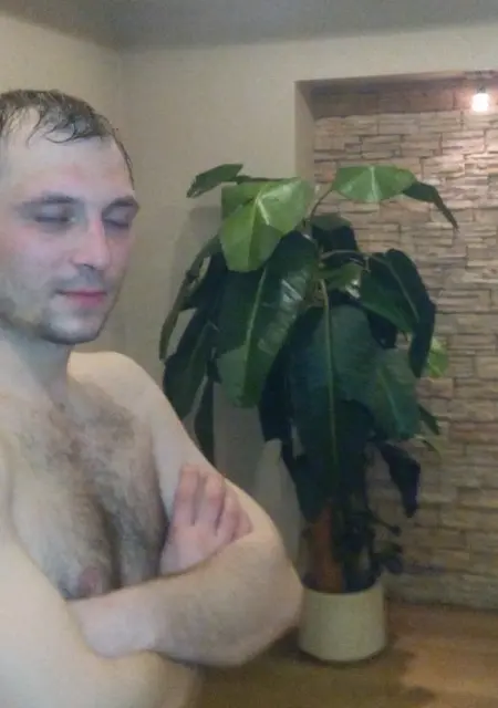 Алексей из Сиверского, мне 41, познакомлюсь на одну ночь