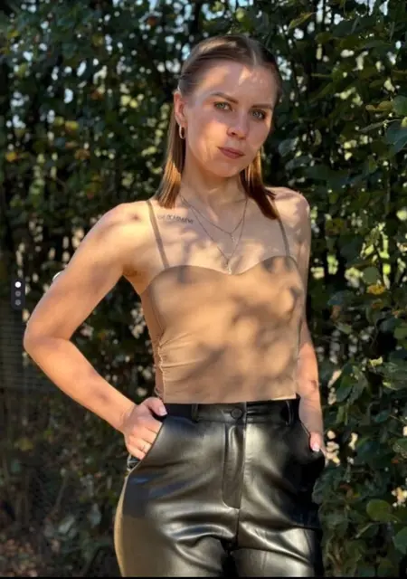 Таня из Ноябрьска, мне 41, познакомлюсь для дружбы