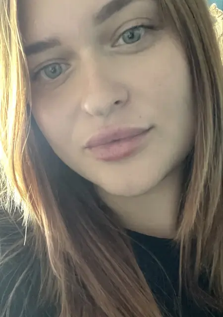 Ekaterina из Кирова, ищу на сайте приятное времяпровождение