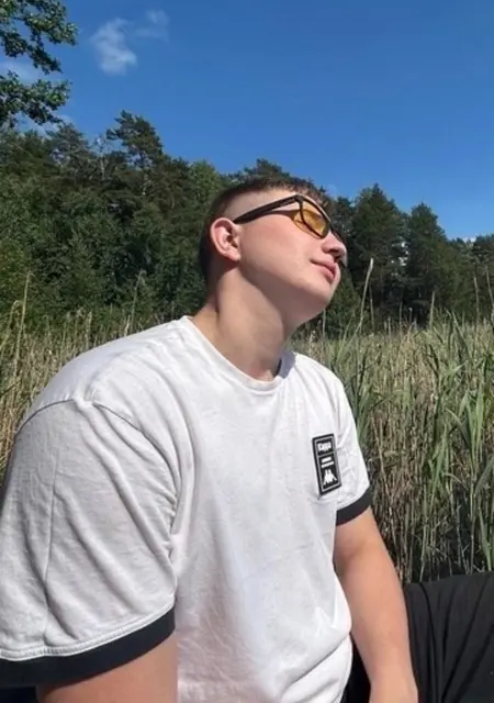 Я Максим Савелов, 64, из Навашина, ищу знакомства без обязательств