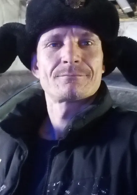 Я Дмитрий, 36, знакомлюсь без обязательств в Варгашах