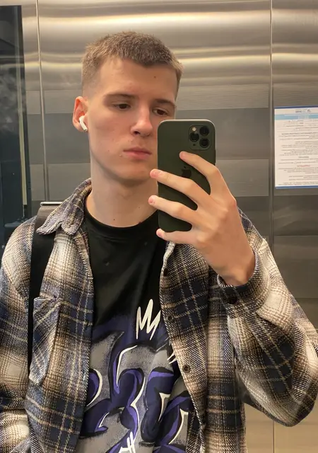 Я Юрий, 21, знакомлюсь для открытые отношения в Видном