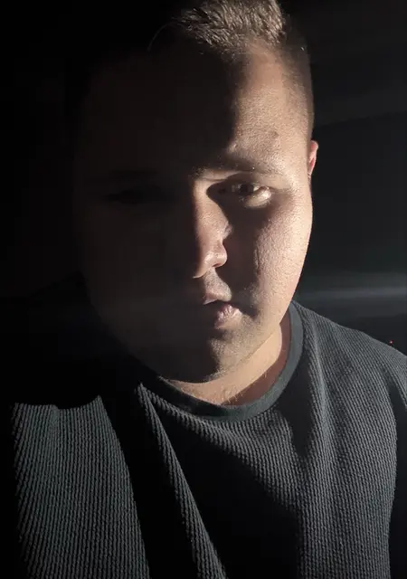 Павел из Приладожского, мне 24, познакомлюсь для постоянных отношений