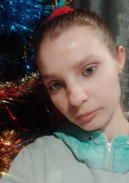 Анна из Старой Руссы, мне 38, познакомлюсь на одну ночь