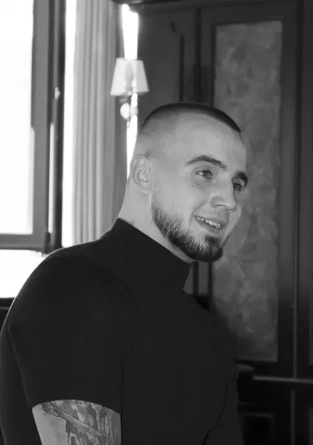 Я Pavel, 24, из Кызыла, ищу знакомство для приятного времяпровождения