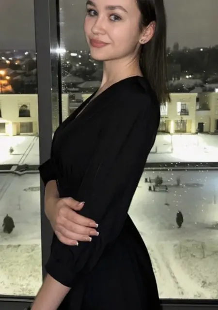 Я Алина, 27, из Новомосковска, ищу знакомства на одну ночь