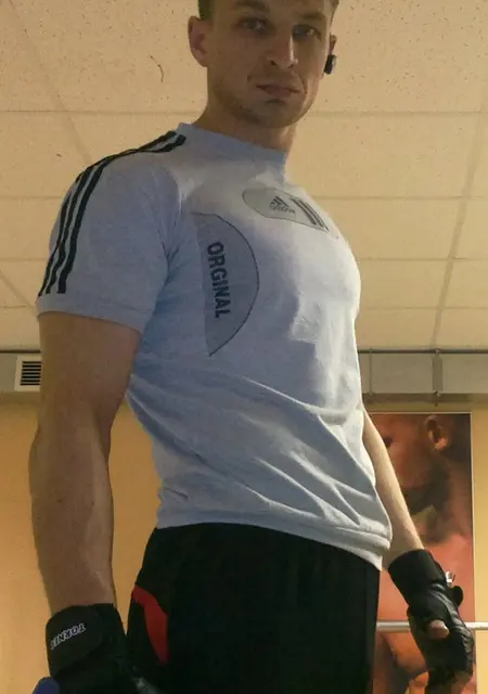 Slava из Асина, ищу на сайте приятное времяпровождение