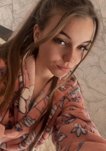 Я Светлана, 21, из Абакана, ищу знакомства на одну ночь