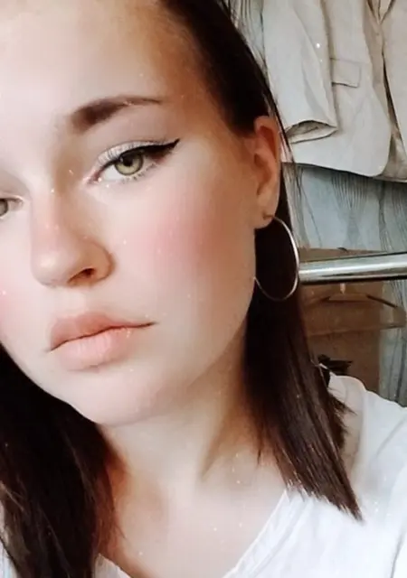 Маша из Саяногорска, мне 26, познакомлюсь для вирта