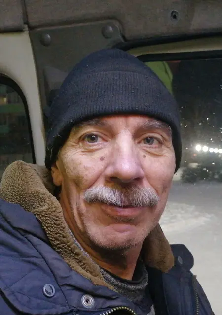 Толя из Гагарина, мне 62, познакомлюсь на одну ночь