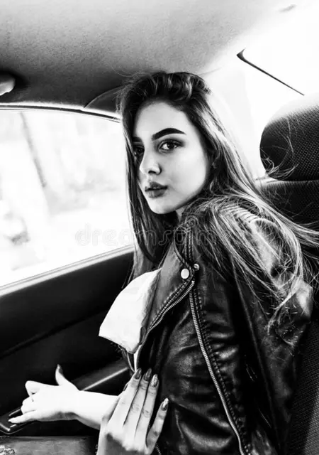 Марина из Соликамска, мне 26, познакомлюсь без обязательств