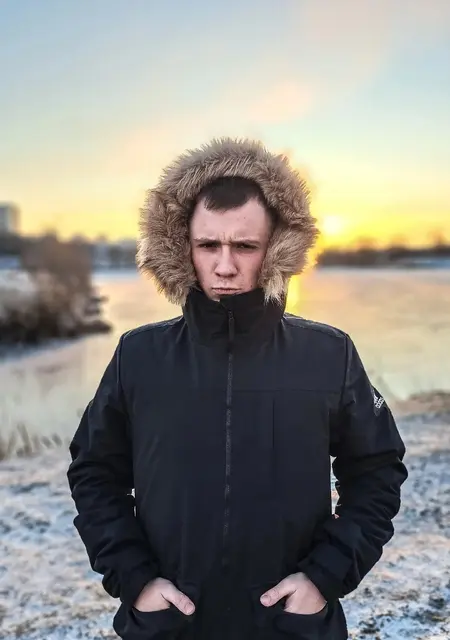 Максим из Ахтубинска, ищу на сайте общение