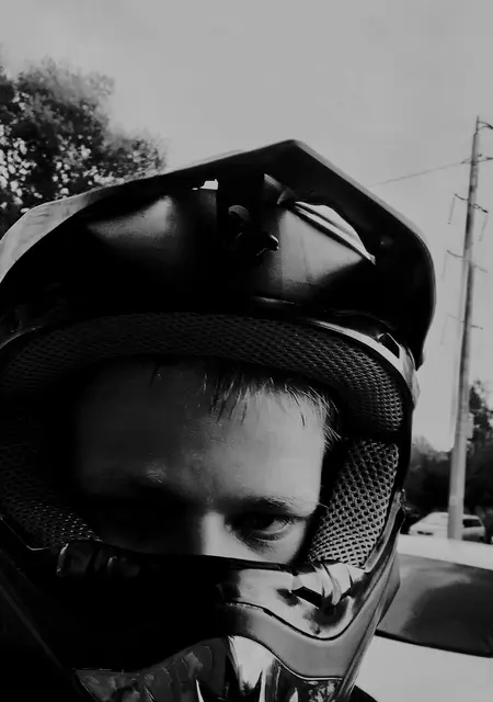 Я Давид, 25, знакомлюсь на одну ночь в Абакане