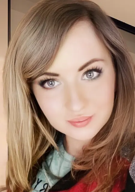 Алиса из Апатитов, ищу на сайте приятное времяпровождение