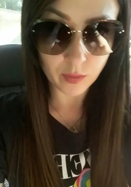 Я Юля, 36, из Благодарного, ищу знакомства на одну ночь