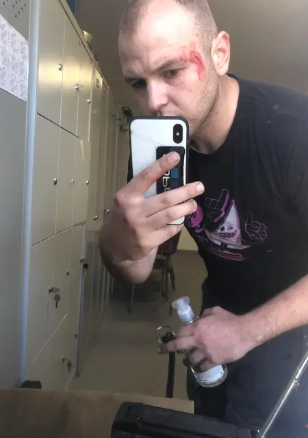 Виктор из Советской Гавани, ищу на сайте вирта