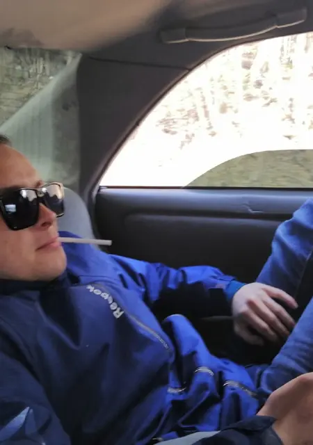 Я Влад, 24, из Корсакова, ищу знакомство для постоянных отношений