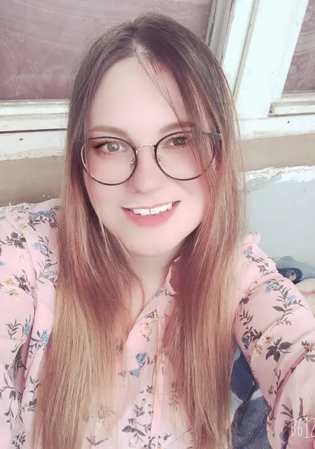 Мария из Кирова, ищу на сайте знакомства без обязательств