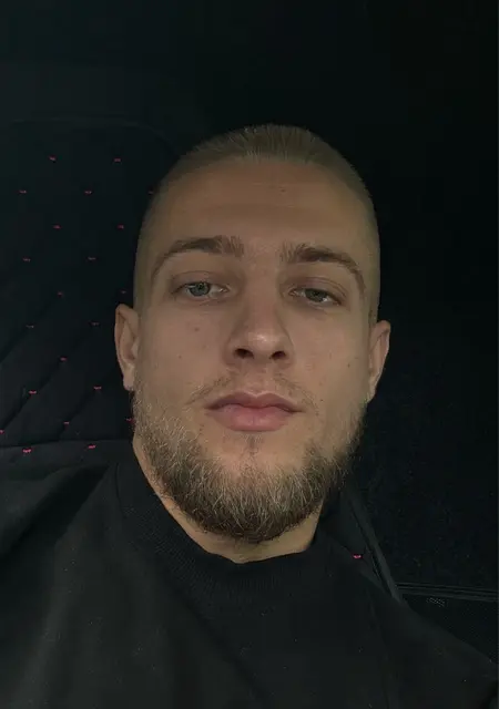 Николай из Джубга, ищу на сайте постоянные отношения