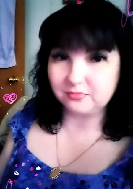 Анна из Ахтубинска, ищу на сайте знакомства без обязательств