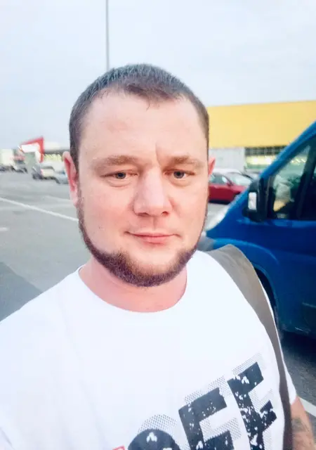 Евгений из Староминской, ищу на сайте знакомства на одну ночь