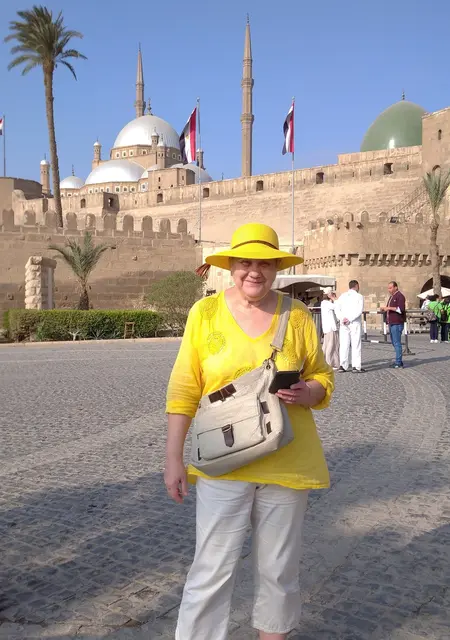 Я Надежда, 65, из Москвы, ищу знакомство для открытые отношения