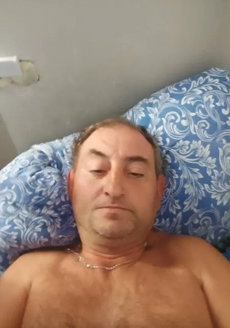 Армен из Ельца, мне 50, познакомлюсь без обязательств