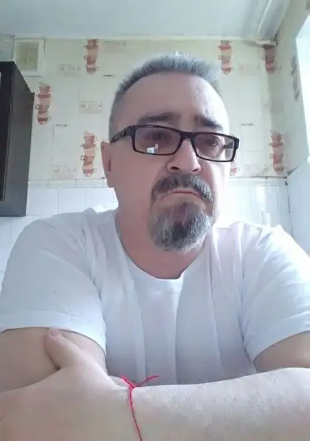 Я Шурка, 60, из Копейска, ищу знакомства на одну ночь